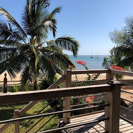 Le Transat Bed & Breakfast Ambatoloaka  Bagian luar foto