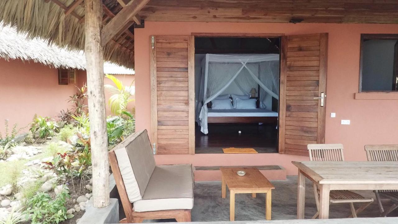 Le Transat Bed & Breakfast Ambatoloaka  Bagian luar foto