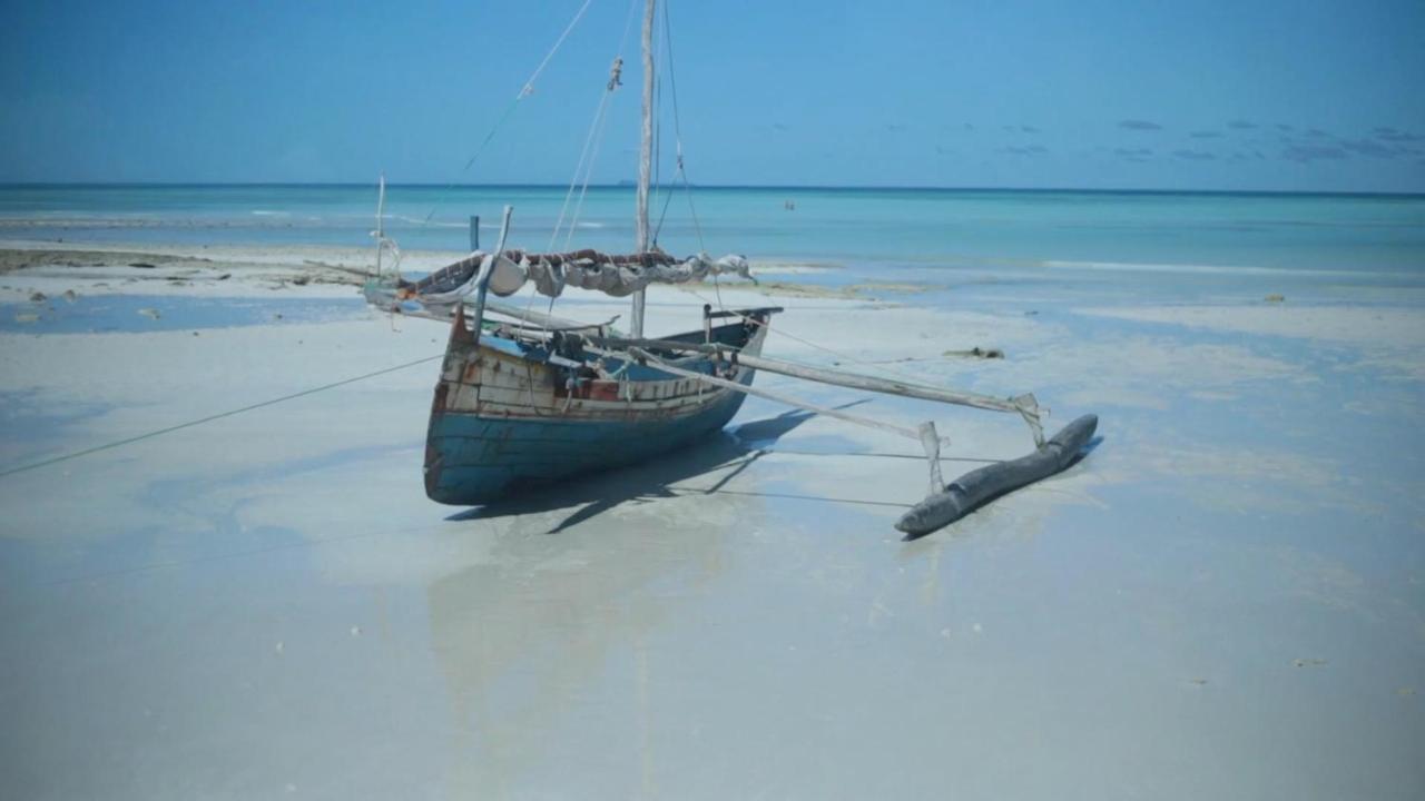 Le Transat Bed & Breakfast Ambatoloaka  Bagian luar foto